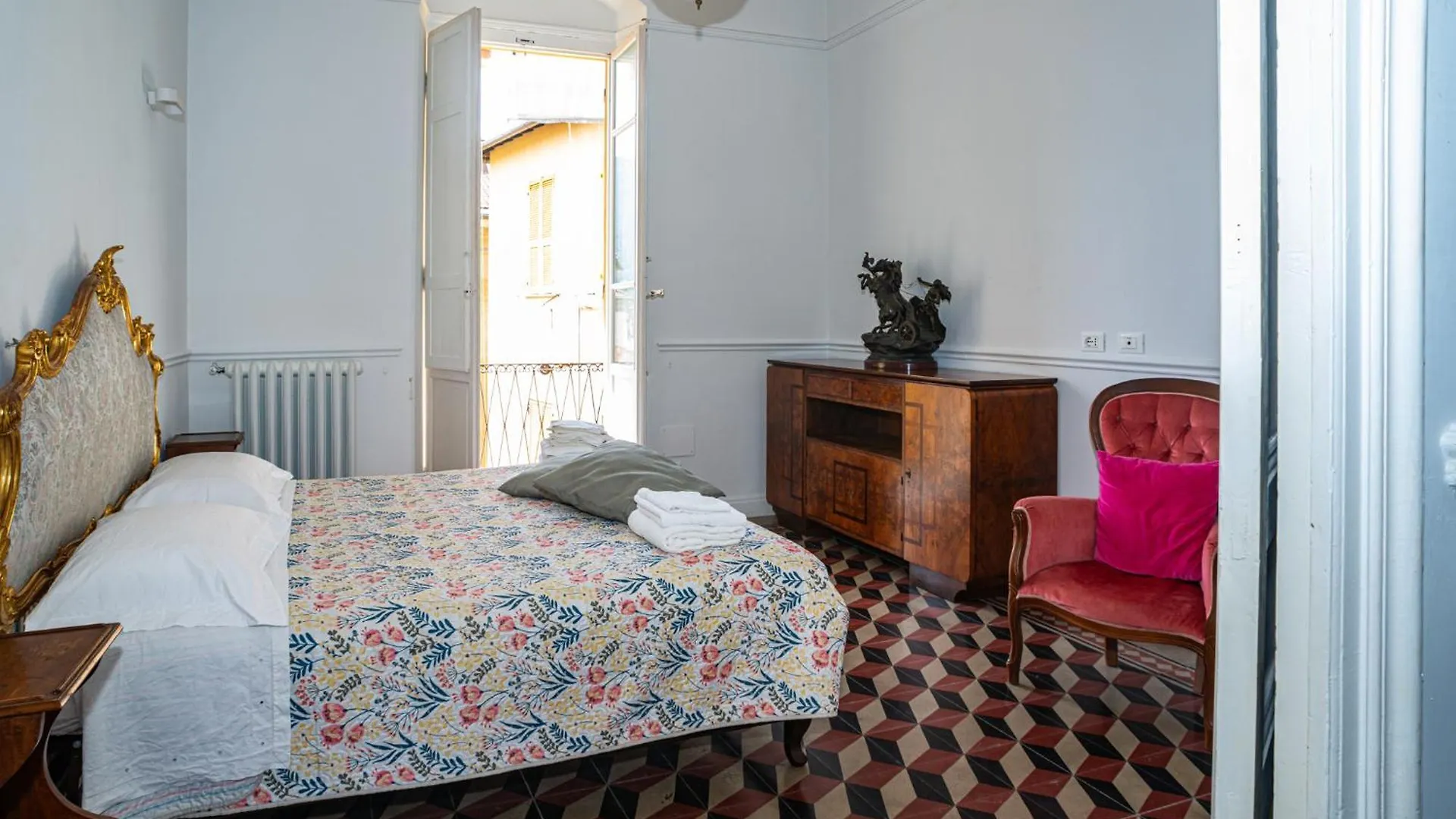 Liberty La Spezia - 5 Terre Apartment