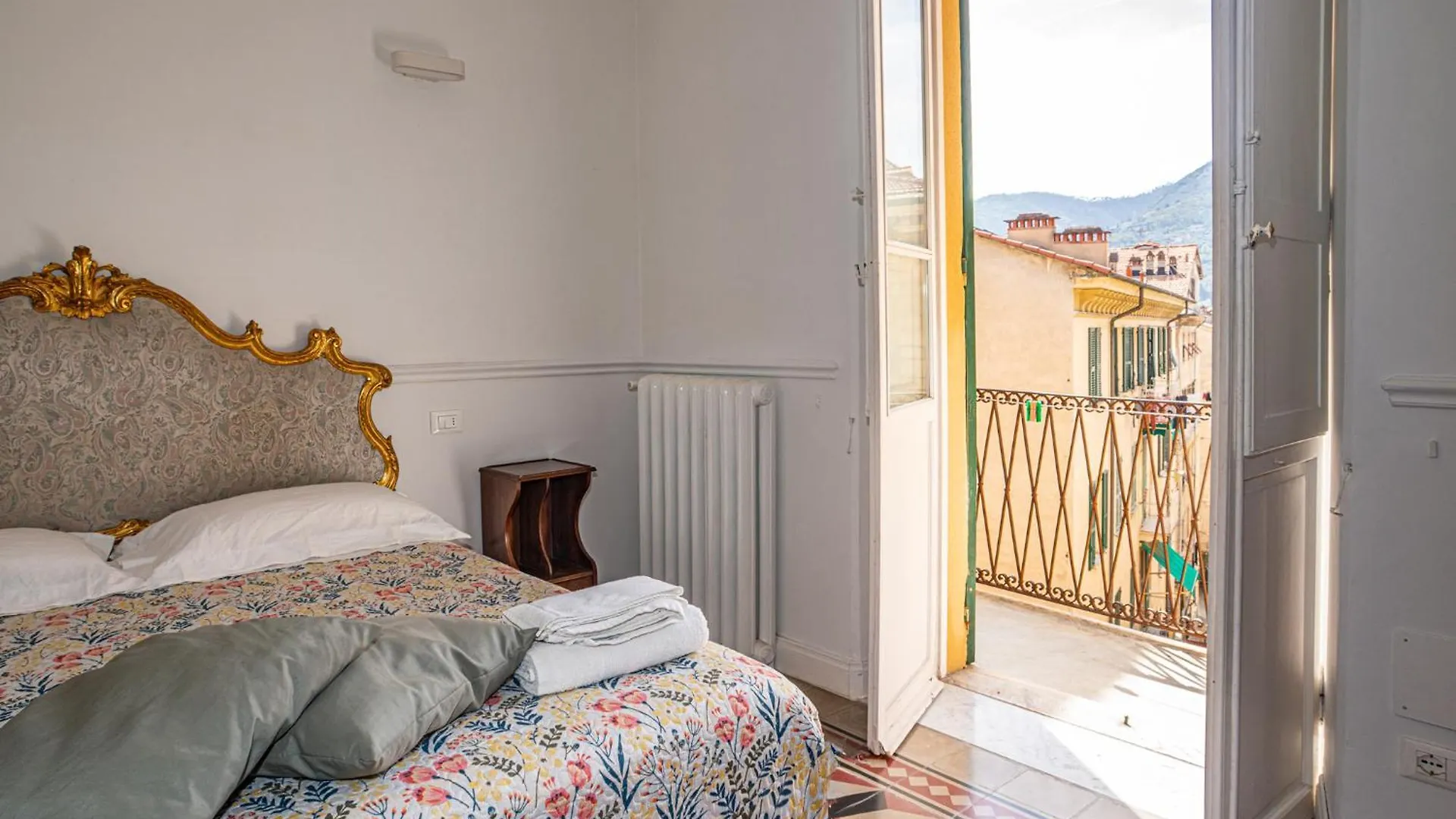 Liberty La Spezia - 5 Terre Apartment Italy
