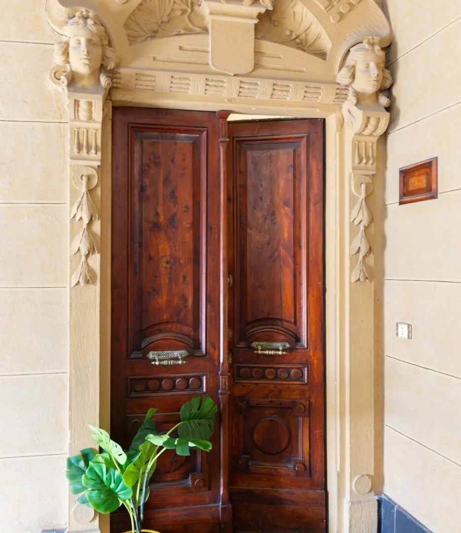 Liberty La Spezia - 5 Terre Apartment 0*,