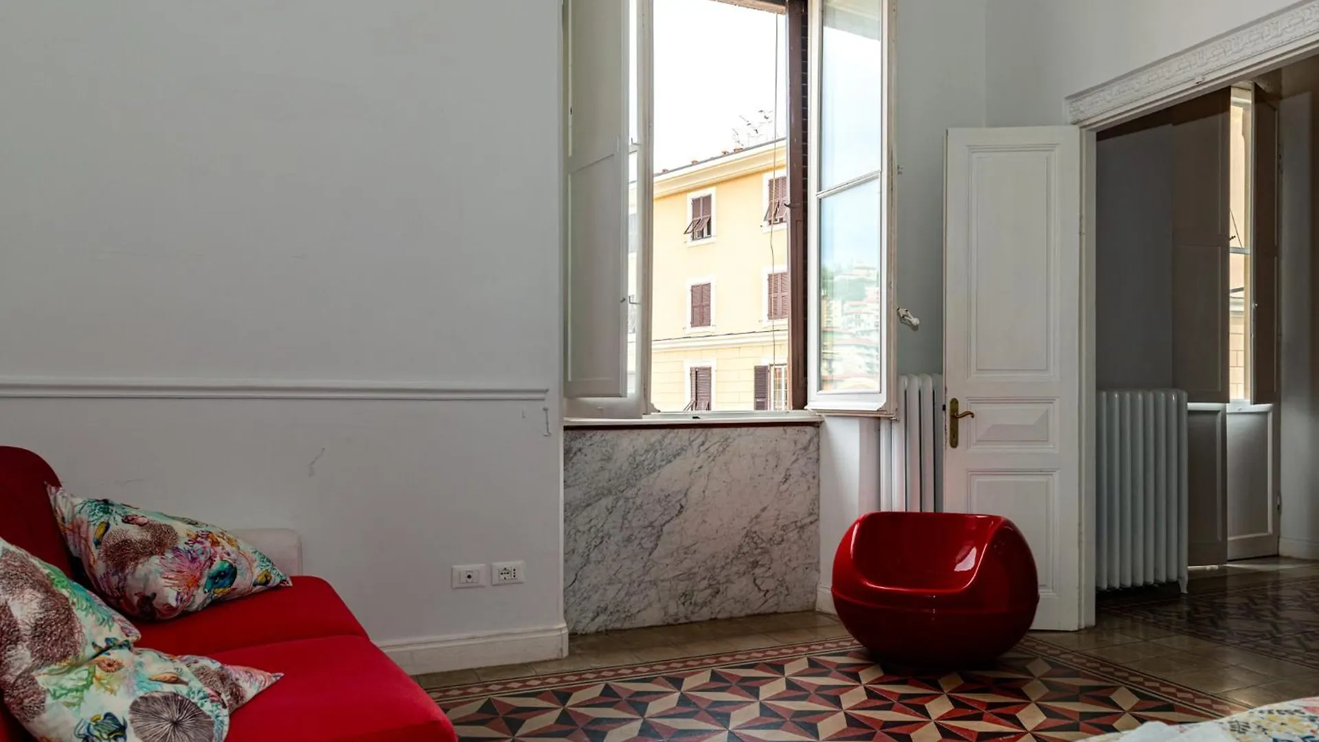 Liberty La Spezia - 5 Terre Apartment 0*,  Italy